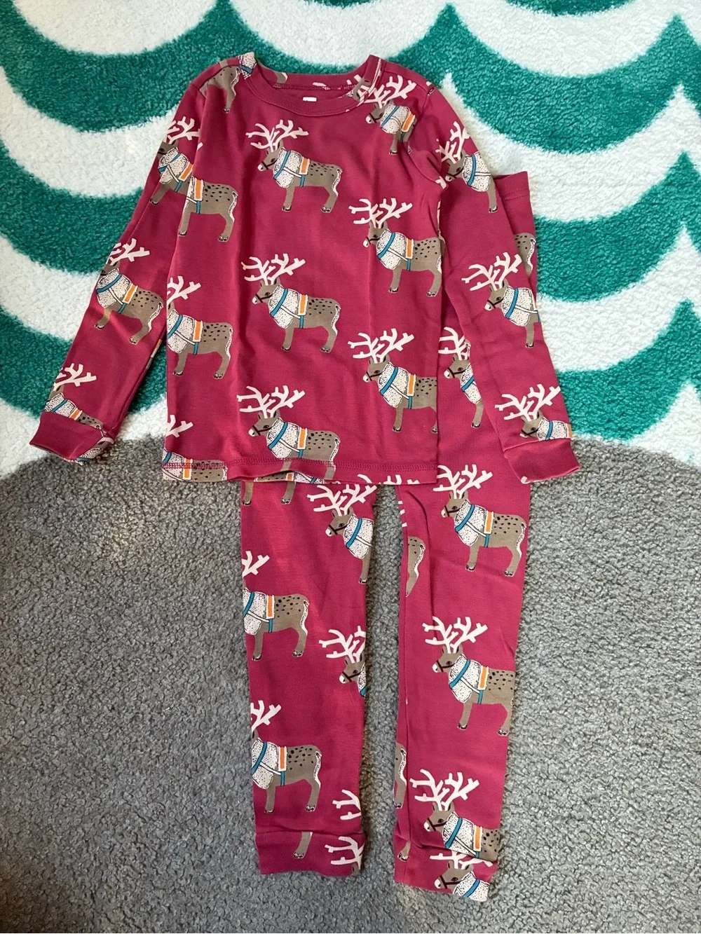 Tea Collection Goodnight Pajamas in Swedish Reindeer (Red) Size 7